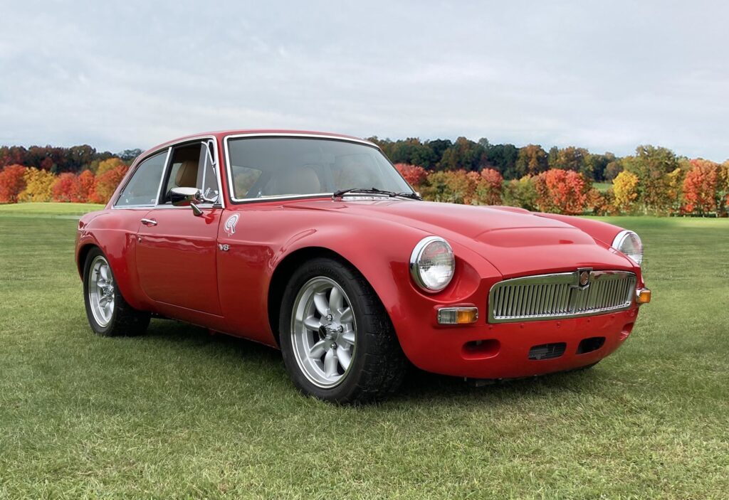 pittsburgh vintage grand prix - vintage car on a field