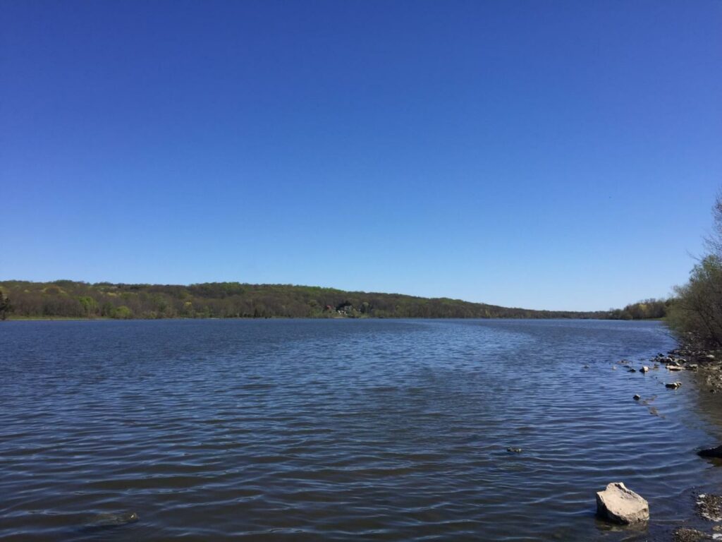 peace valley park lake