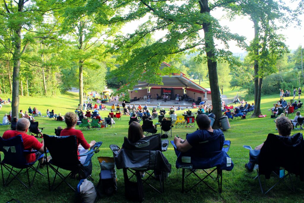 the outdoor amphitheater in peterswood park