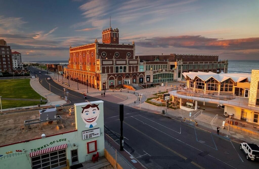 asbury park boardwalk, NJ