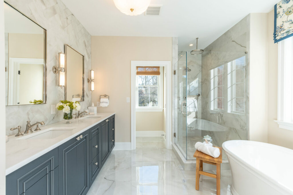 foxlane homes Fenimore master bath interior