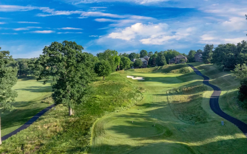 wide shot of diamond run golf club in pittsburgh
